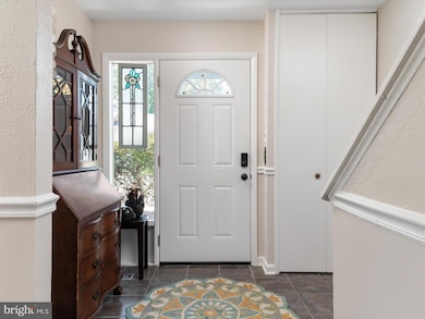 1636 New Windsor Ct, Crofton, MD 21114 - photo 4