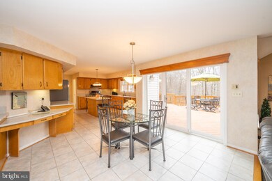 8944 Harkate Way, Randallstown, MD 21133 - photo 4