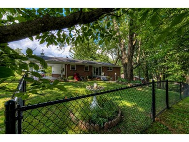 2206 Ridgefield Dr, Johnson City, TN 37601 - photo 4