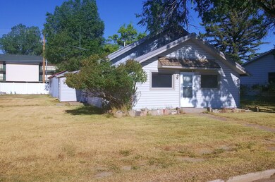 421 Russell St, Craig, CO 81625 - photo 2
