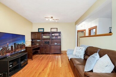 112 Kinnaird St, Cambridge, MA 02139 - photo 3