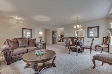 1702 Turning Leaf Dr, Franklin, IN 46131 - photo 5