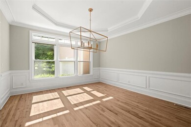 Formal Dining