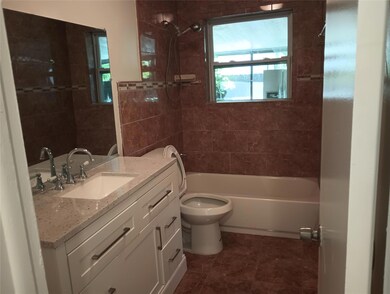 7836 Meridian St, Miramar, FL 33023 - photo 6