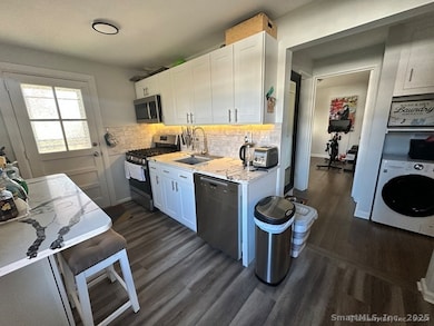 16 Revere Dr unit 1, Stamford, CT 06902 - photo 6