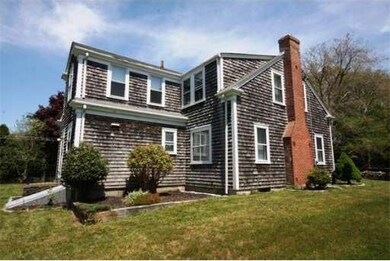 26 Rockland St, South Dartmouth, MA 02748 - photo 2