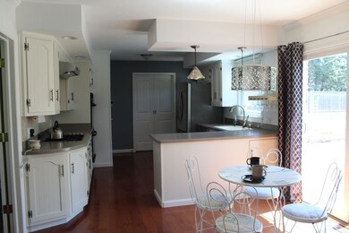 22364 Via Roma, Elkhart, IN 46516 - photo 5