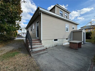 15 Reynolds St, East Providence, RI 02914 - photo 7
