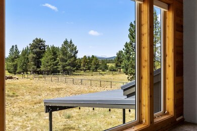 51-web-or-mls-DSC01356-HDR copy