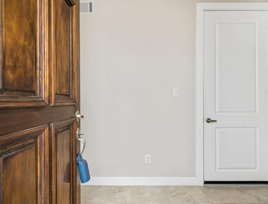 9022 Laverne Crescent, Houston, TX 77080 - photo 5