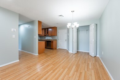11 Blackstone Dr unit U1135, Nashua, NH 03063 - photo 6