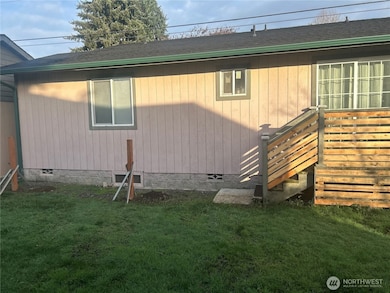1025 E St, Centralia, WA 98531 - photo 3