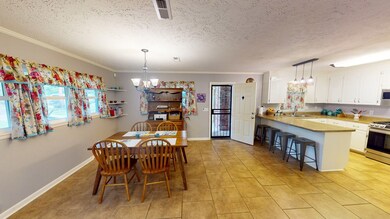 611 Mohican Ave, Dothan, AL 36301 - photo 6