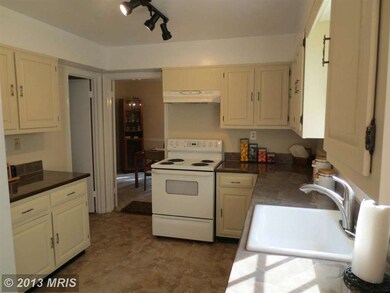 14300 Arctic Ave, Rockville, MD 20853 - photo 5