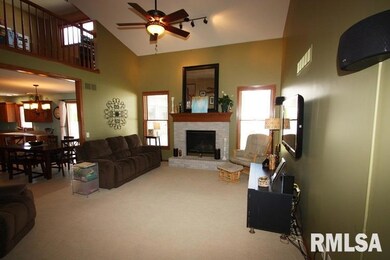 1628 W 66th St, Davenport, IA 52806 - photo 7