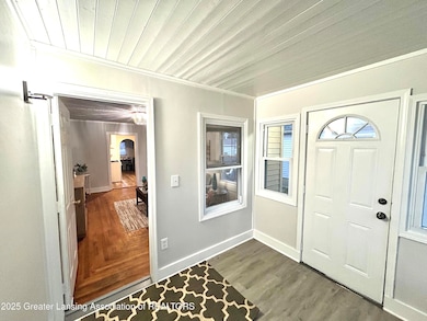 240 N Deerfield Ave, Lansing, MI 48917 - photo 6