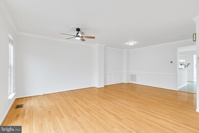 42104 Fremont Preserve Square, Stone Ridge, VA 20105 - photo 3