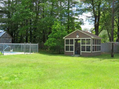 10 Swan St, Winchester, NH 03470 - photo 4