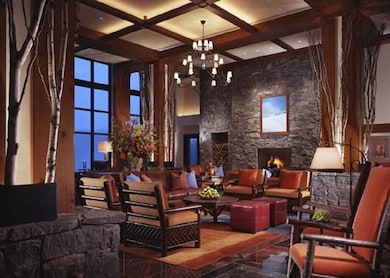 7412 Mountain Rd unit 3-32, 503, Stowe, VT 05672 - photo 3