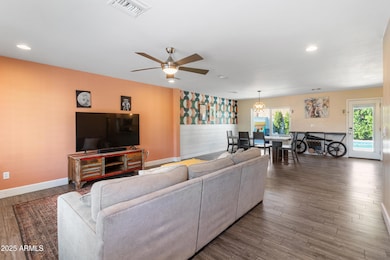 4014 N 81st St, Scottsdale, AZ 85251 - photo 3