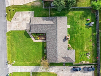 4712 W Quail Hollow Dr, Lake Charles, LA 70605 - photo 6