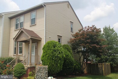 7765 Black Horse Ct, Manassas, VA 20109 - photo 3