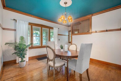 828-7thStNW-12