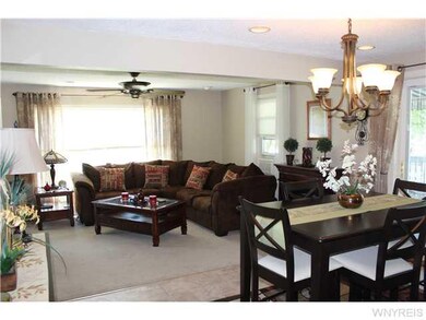 Living Room OPEN SPACIOUS FLOOR PLAN