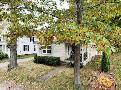 23 Middle St, Woonsocket, RI 02895 - photo 3