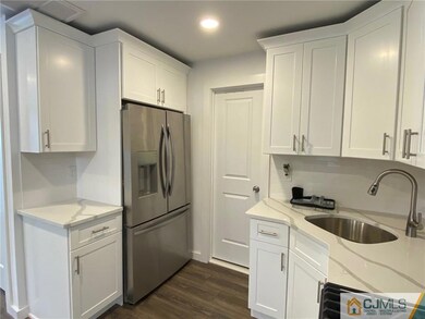 41 Paul St unit B, Fords, NJ 08863 - photo 5