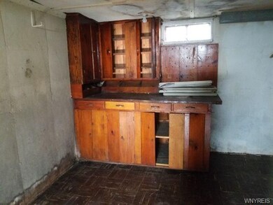 1948 Falls St, Niagara Falls, NY 14303 - photo 5