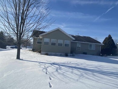 52 Gunther Dr, Evansville, WI 53536 - photo 4