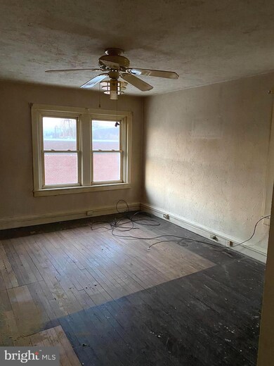 1404 Park Place, Reading, PA 19605 - photo 7