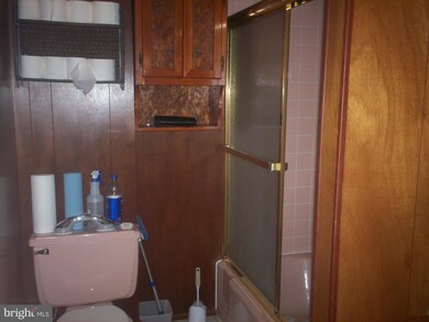 230 S Main St, Keyser, WV 26726 - photo 5