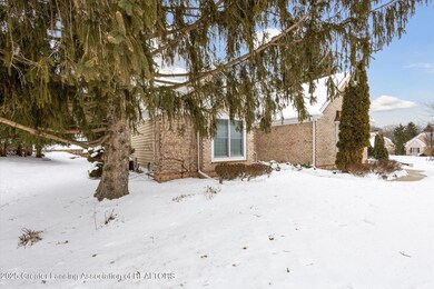 03-6100-W-Longview-Dr-East-Lansing-MI-48