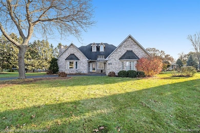 3972 Chevron Dr, Highland, MI 48356 - photo 3