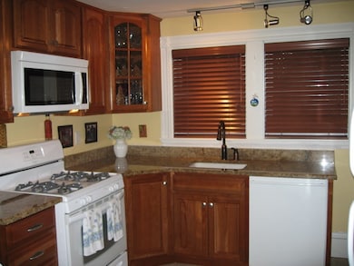 8 Morse Ave unit 2, Norwood, MA 02062 - photo 3