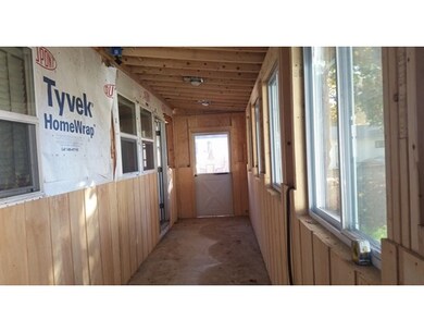 13 Cleveland Ave, Westfield, MA 01085 - photo 4