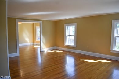 13 W Main St, Mendham, NJ 07945 - photo 2