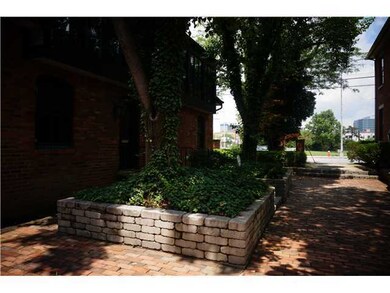 165 E Livingston Ave unit B, Columbus, OH 43215 - photo 4