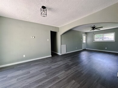 5722 Melanite Ave, Houston, TX 77053 - photo 5