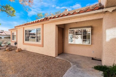 1620 N Torrey Pines Dr unit 101, Las Vegas, NV 89108 - photo 2