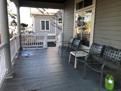 18 S Washington Ave unit FRNT, Batavia, IL 60510 - photo 2