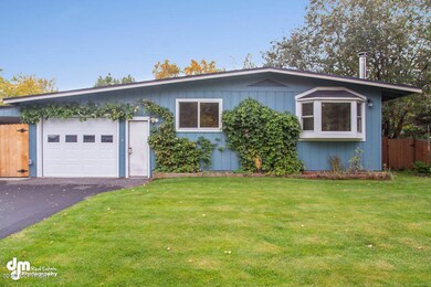 Exterior Front_1086-SMALL