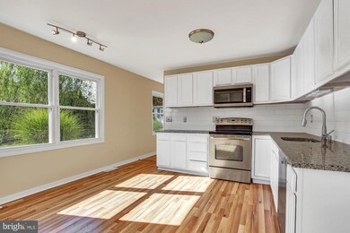 936 E Walnut St, Palmyra, PA 17078 - photo 7