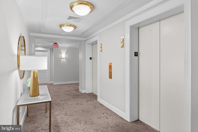 The Columbia Residences unit 431, Washington, DC 20037 - photo 5