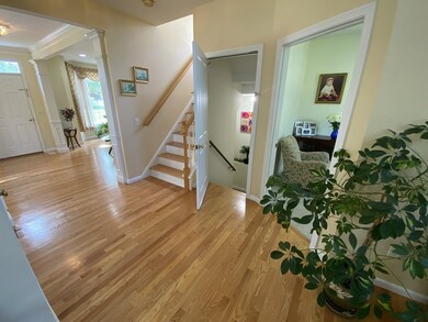 17 Pratt St, South Grafton, MA 01560 - photo 6