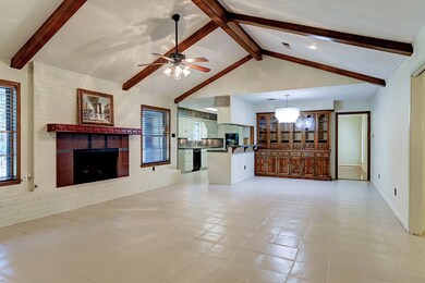 12011 Homewood Ln, Houston, TX 77024 - photo 3