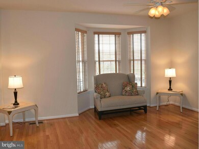 12050 Kemps Landing Cir, Manassas, VA 20109 - photo 3