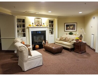 7 Crescent Way unit 104, Sturbridge, MA 01518 - photo 3
